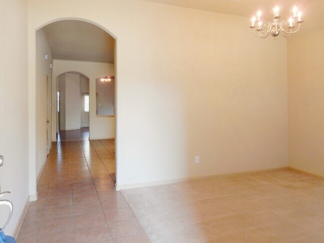 Foto del edificio - 24510 Avellino Ct