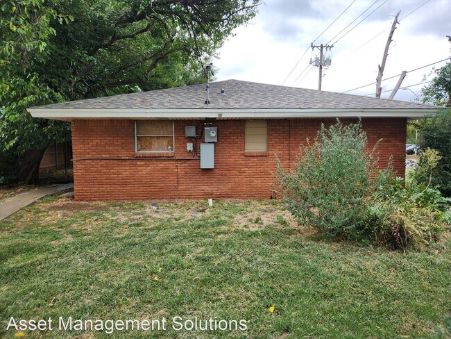 Foto del edificio - 5 br, 1.5 bath House - 4301 S Walker Avenue
