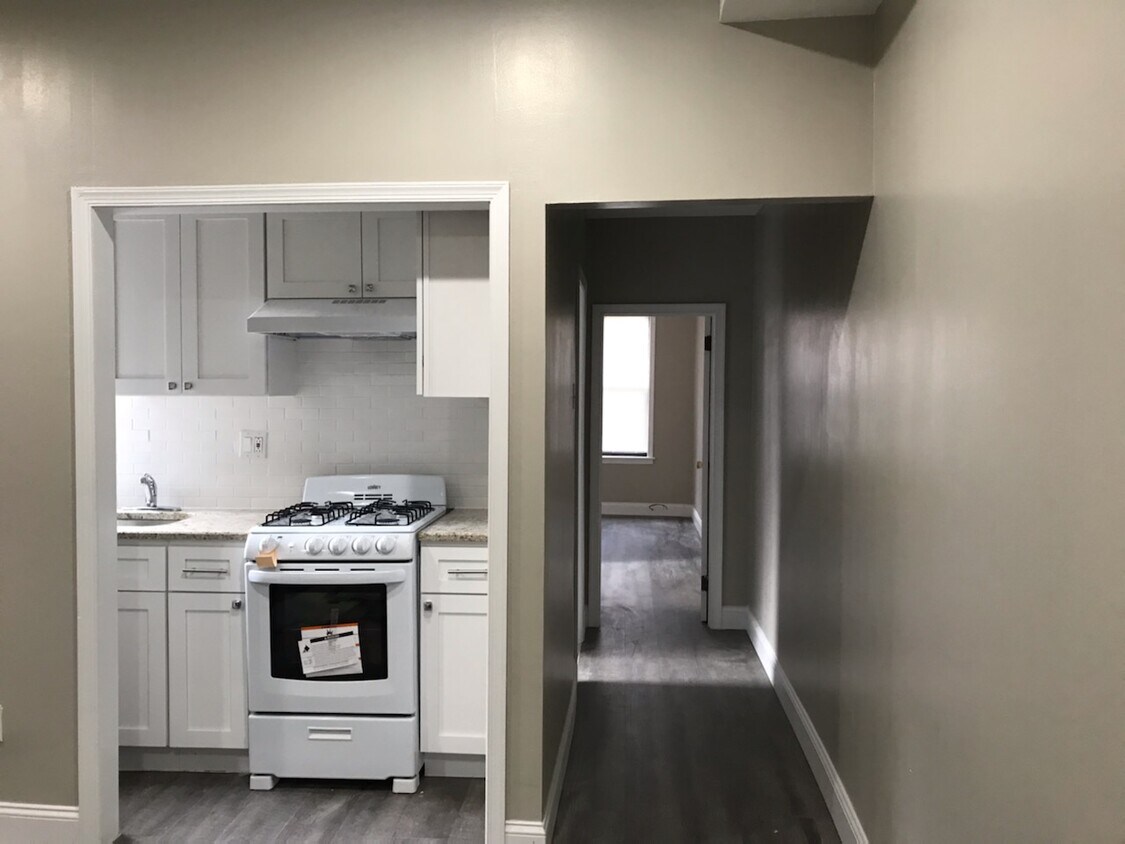 Foto principal - 264 S 10th St