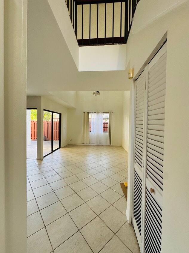 Photo - 343-308 Ives Dairy Rd (North Miami Beach, FL)