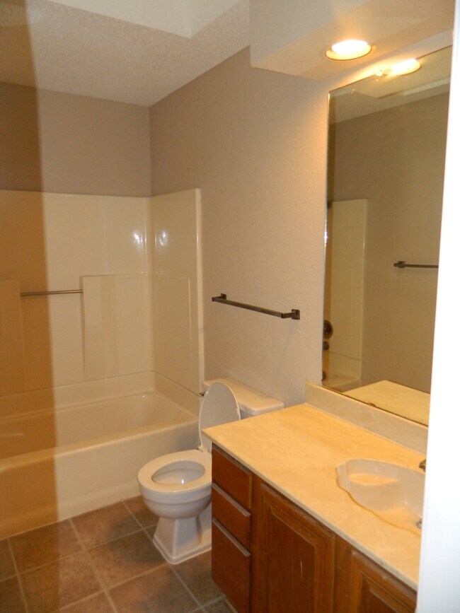 Foto del edificio - 5329 Northridge Blvd