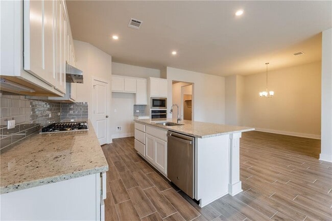 Building Photo - 178 Brooks Ranchi Dr