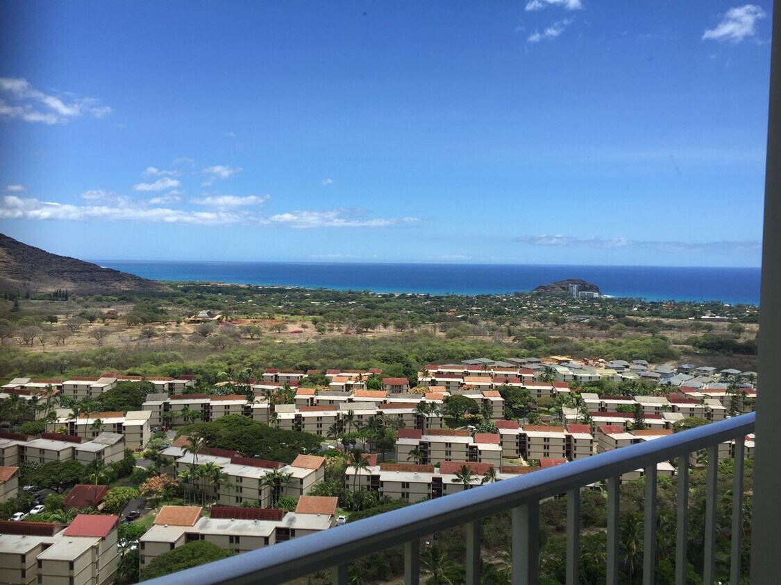 Foto del edificio - Makaha Valley Towers