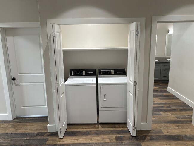 Foto del edificio - 1846 Dell Ave