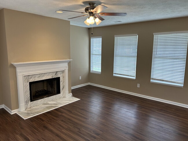 Building Photo - 772 Orlean Cir