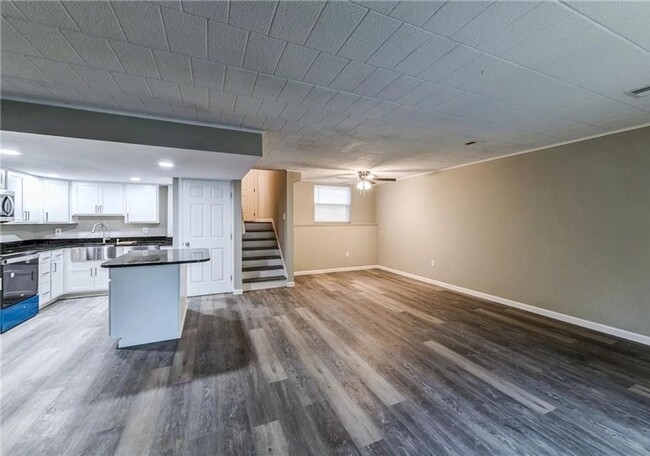 Foto del edificio - Truly captivating 2 bedroom 1.5 townhomes ...