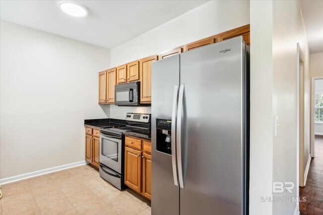 Building Photo - 1105 Sloane Cove