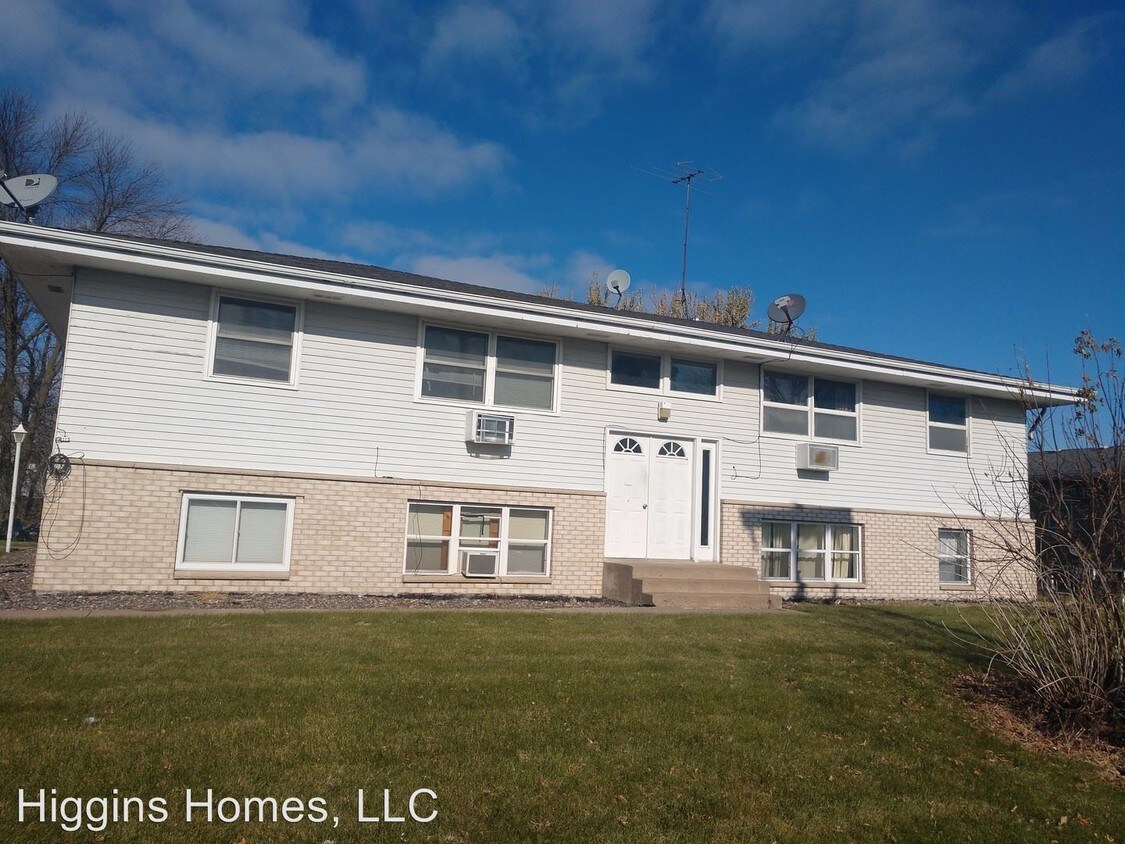 146150 Main St, Foreston, MN 56330 Apartment for Rent in Foreston
