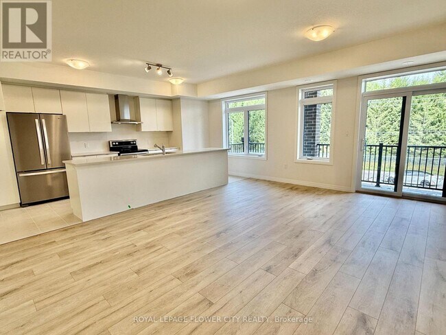 Building Photo - 44 Thatcher Dr