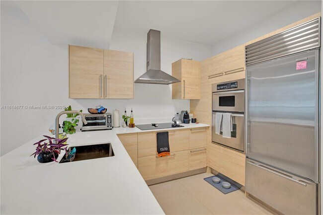 Foto del edificio - 218 SE 14th St