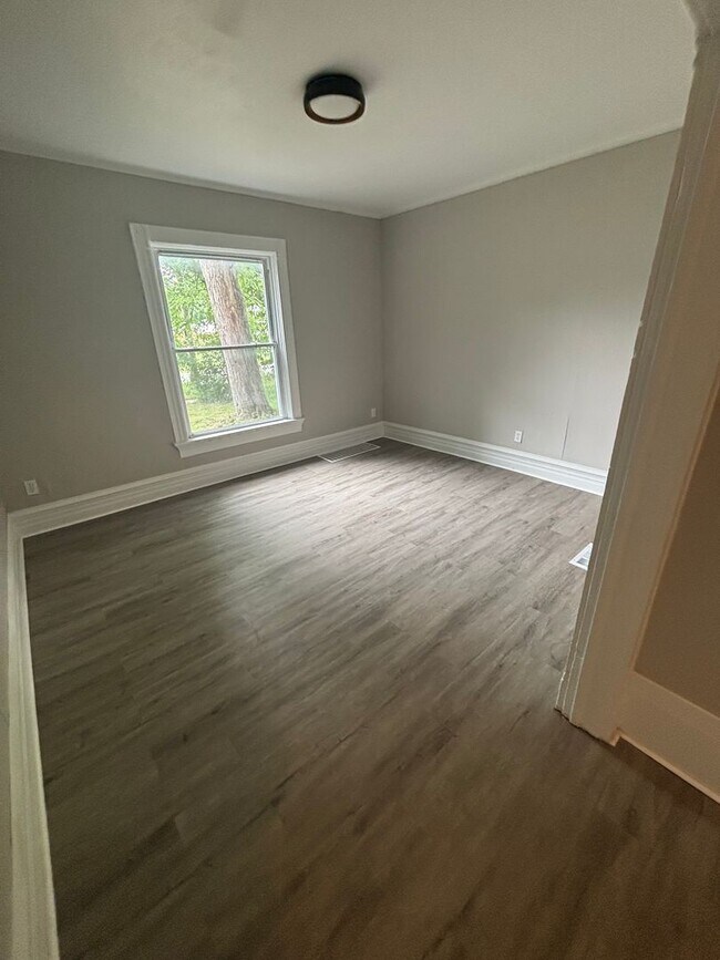 Foto del edificio - Beautiful 4BD 2Bath Home