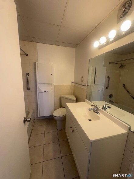 Foto del edificio - 335 Wells St