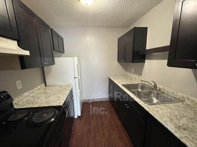 Foto del edificio - 2605 Terrace Ave