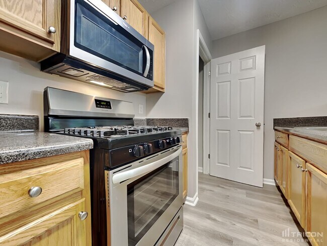 Foto del edificio - 4059 Riverside Pkwy Decatur GA