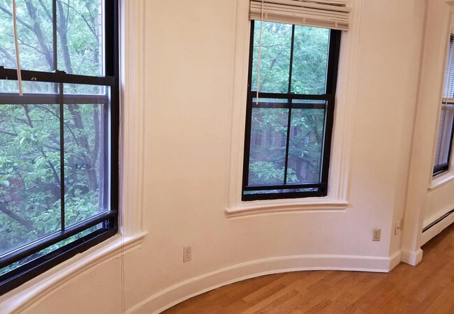 Foto del edificio - 47 E Springfield St