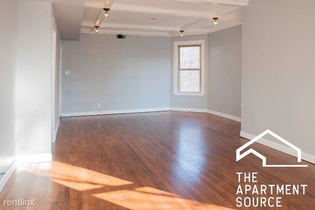 Foto del edificio - 2 br, 1 bath Apartment - 4027 N Kilbourn Ave
