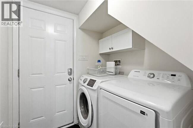 Photo du bâtiment - 22 Spring Creek Dr