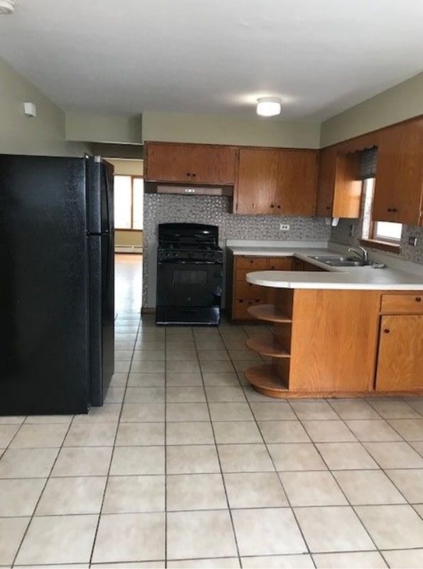 Foto del edificio - 2328 N Lawndale Ave