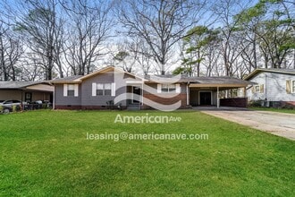 Building Photo - 3135 Bilgray Dr