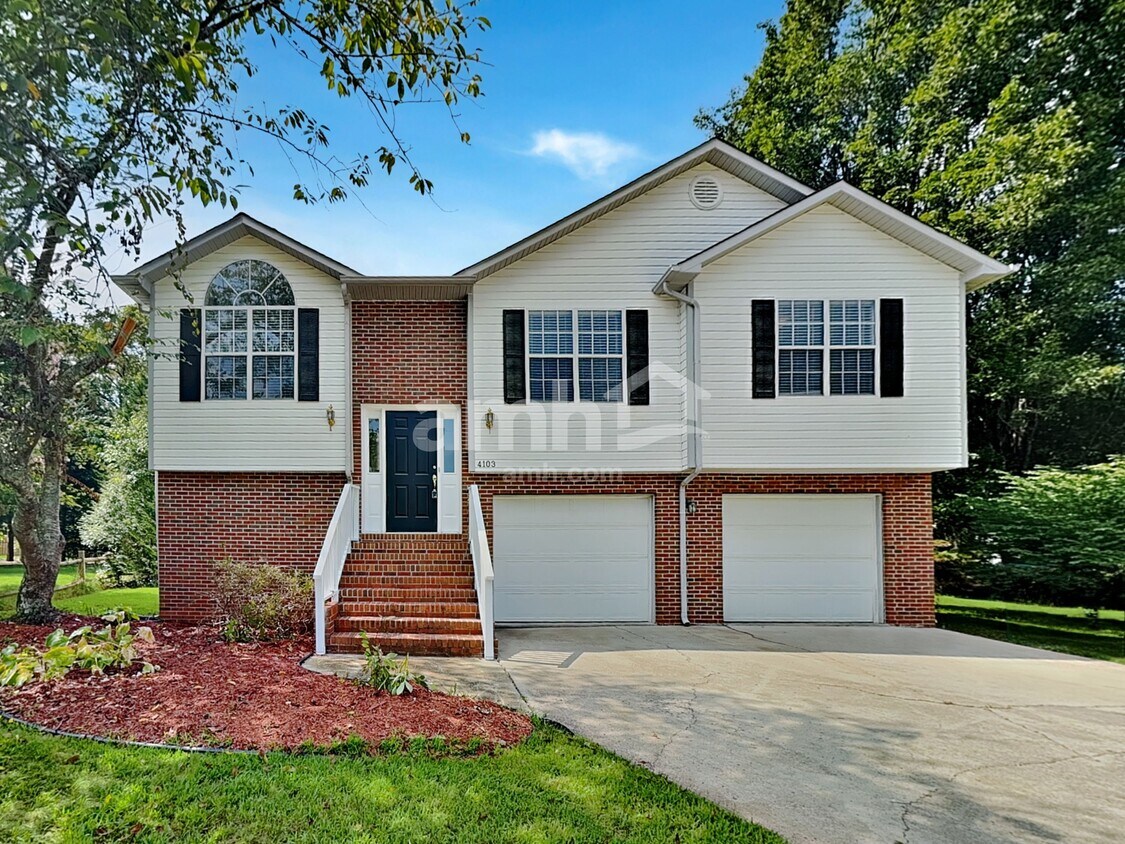 Primary Photo - 4103 Chilton Way