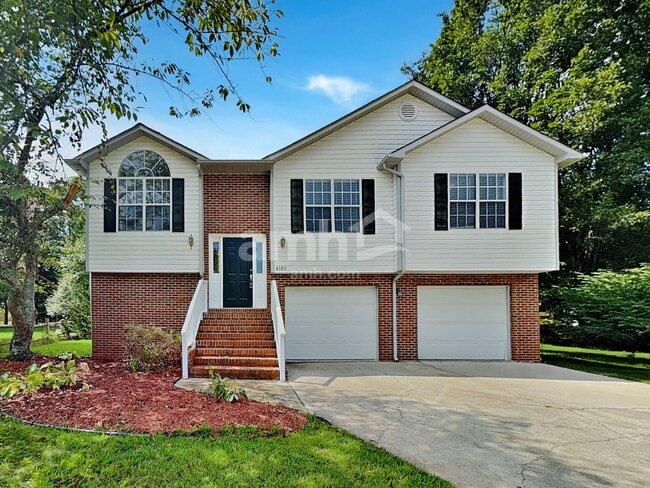Building Photo - 4103 Chilton Way