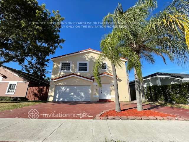 Foto principal - 15546 SW 138th Ct