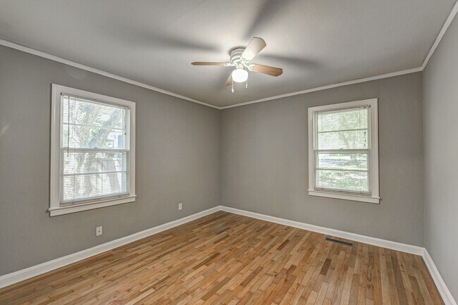 Building Photo - 786 Medlock Rd
