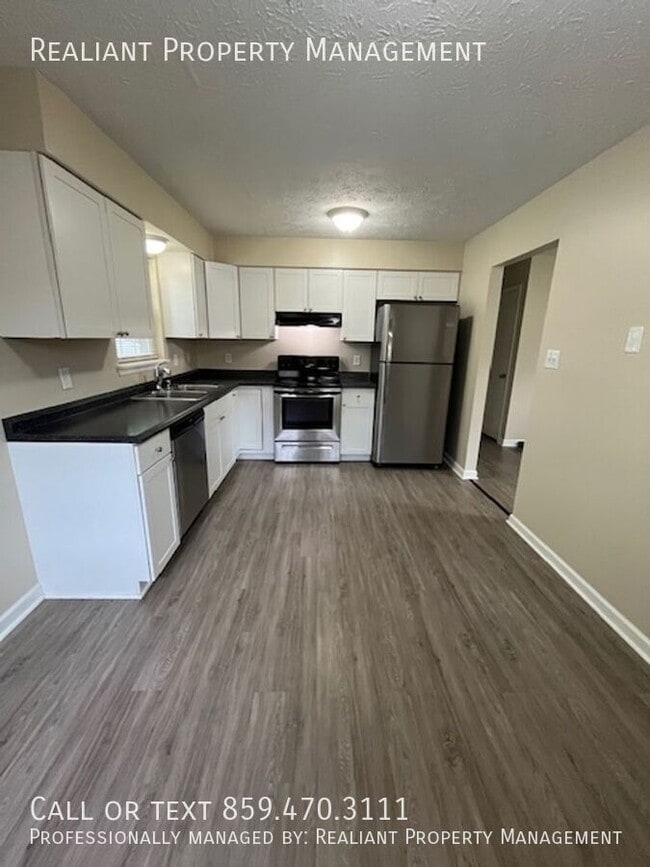Building Photo - 233 Shreveport Dr