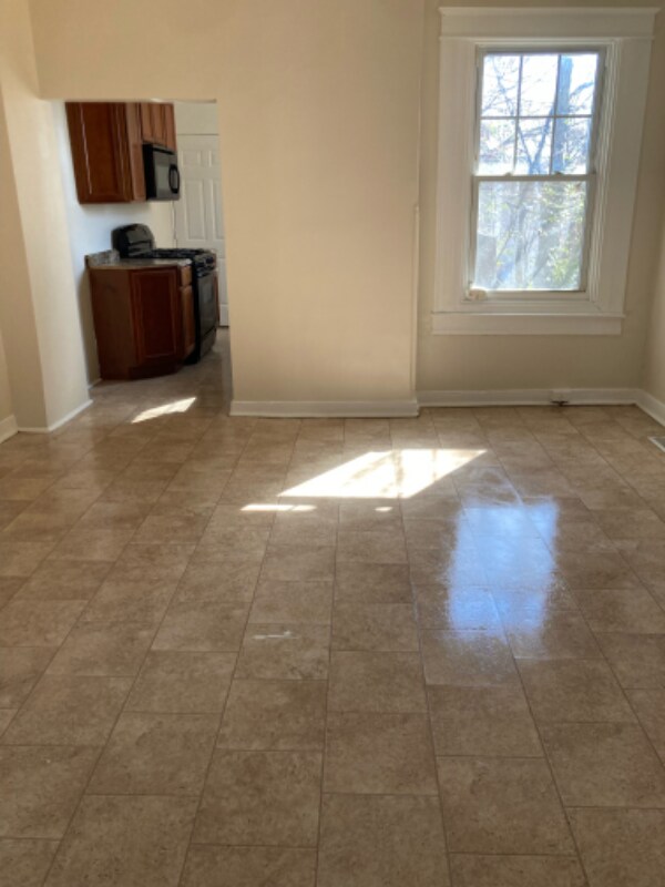 Building Photo - 1627 E 29th St