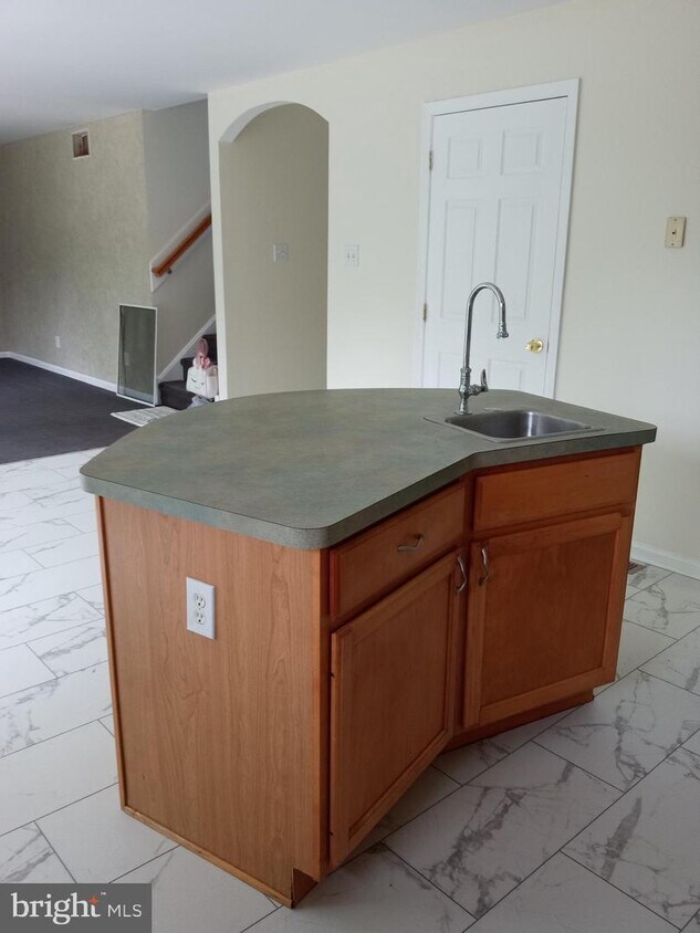 Foto principal - 468 Pennsylvania Ave