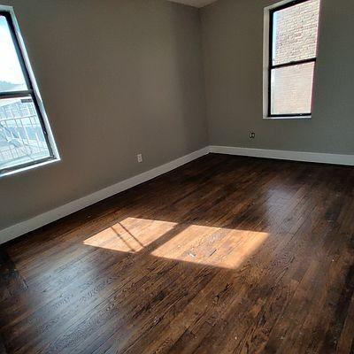 Building Photo - 2 bedroom in BRONX NY 10453