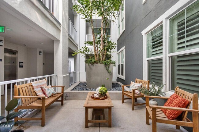 Foto del edificio - 4008 Tradewinds Dr