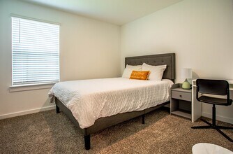 Building Photo - 31810 Whittis Hl Wy