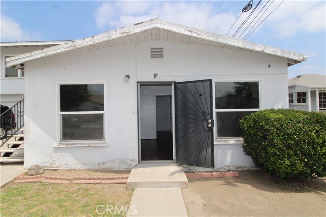 Primary Photo - 4954 Tweedy Blvd