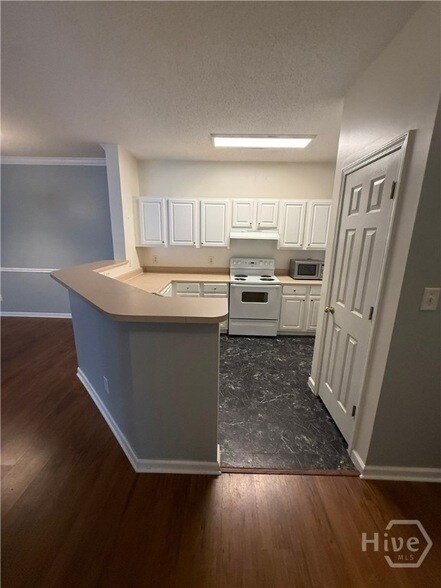 Foto del edificio - 9201 Walden Park Dr
