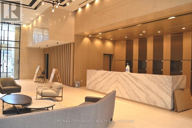 Building Photo - 1 Belsize Dr