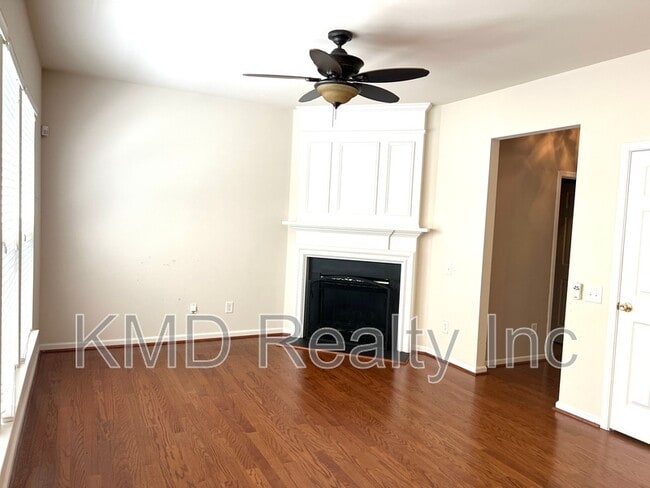 Building Photo - 15022 Northsprings Dr