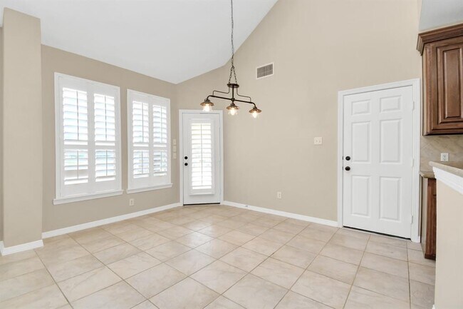 Foto del edificio - 2026 Arbor Cove