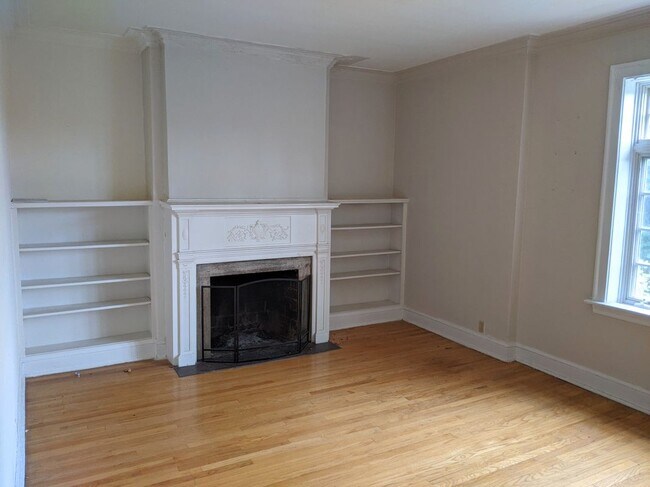 Foto del edificio - 1452 Oak Ave