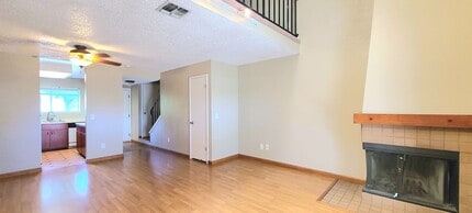 Building Photo - 4358 Greenholme Dr