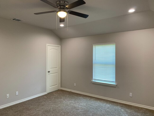 Foto del edificio - House for Lease in Sherman