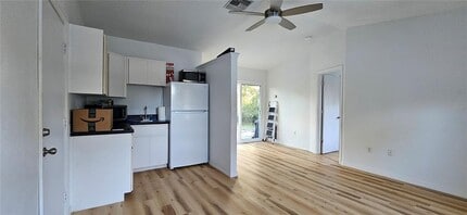 Building Photo - 15012 Colley Dr