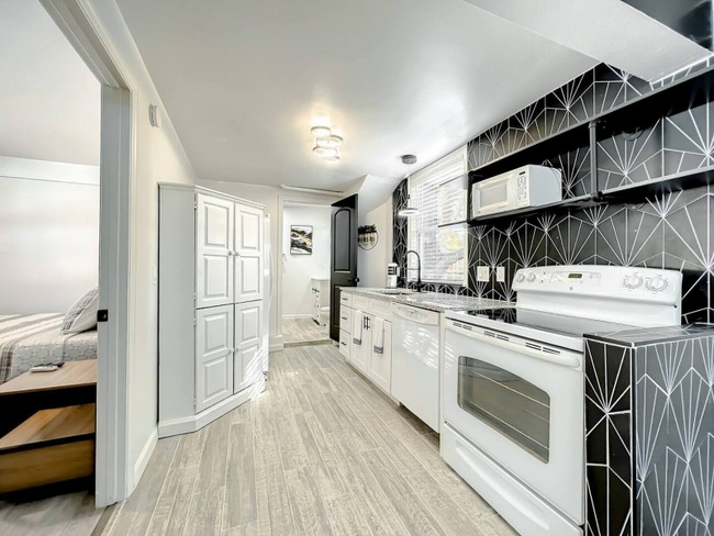 Photo - 1829 Hollenbeck Dr Apartment