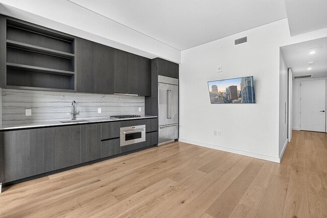Photo - 610 Davis Street Unit 3206 Apartment