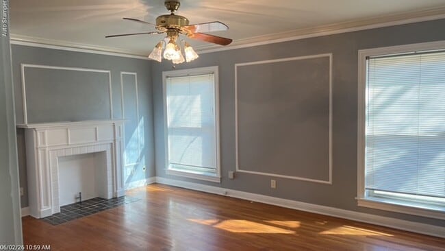 Building Photo - 4600 Calmont Ave