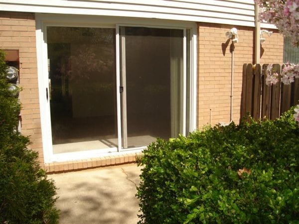 Building Photo - 3424 Kenbrooke Ct