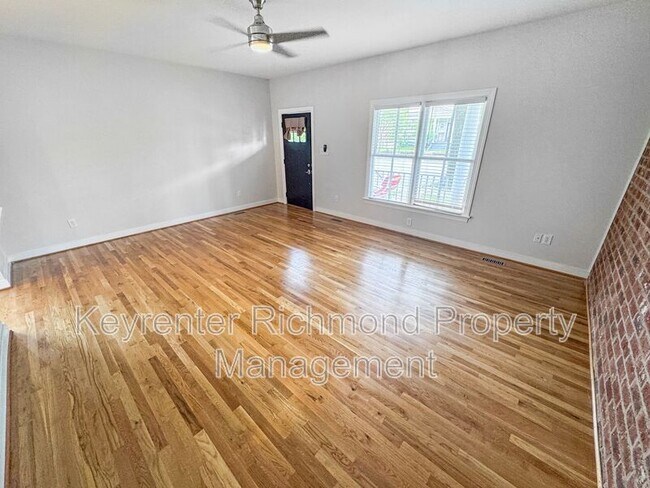 Foto del edificio - 1320 Perry St