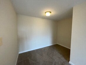Interior Photo - Summit Hills