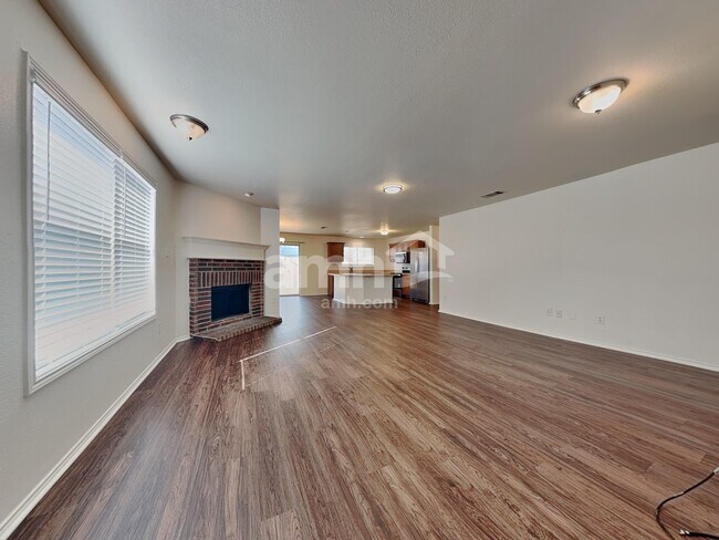 Foto del edificio - 709 Devontree Ct