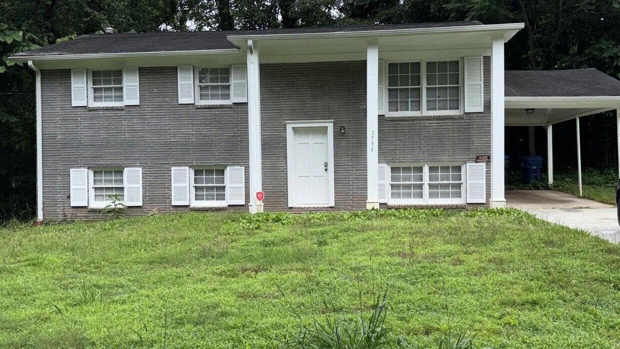 Foto principal - 3796 Leesburg Ct SW